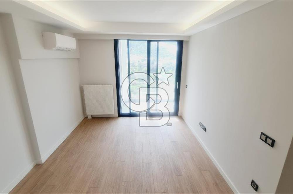 Manisa Meydan Sitesi 2+1 Açık Mutfak Satılık Daire