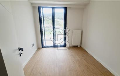 Manisa Meydan Sitesi 2+1 Açık Mutfak Satılık Daire