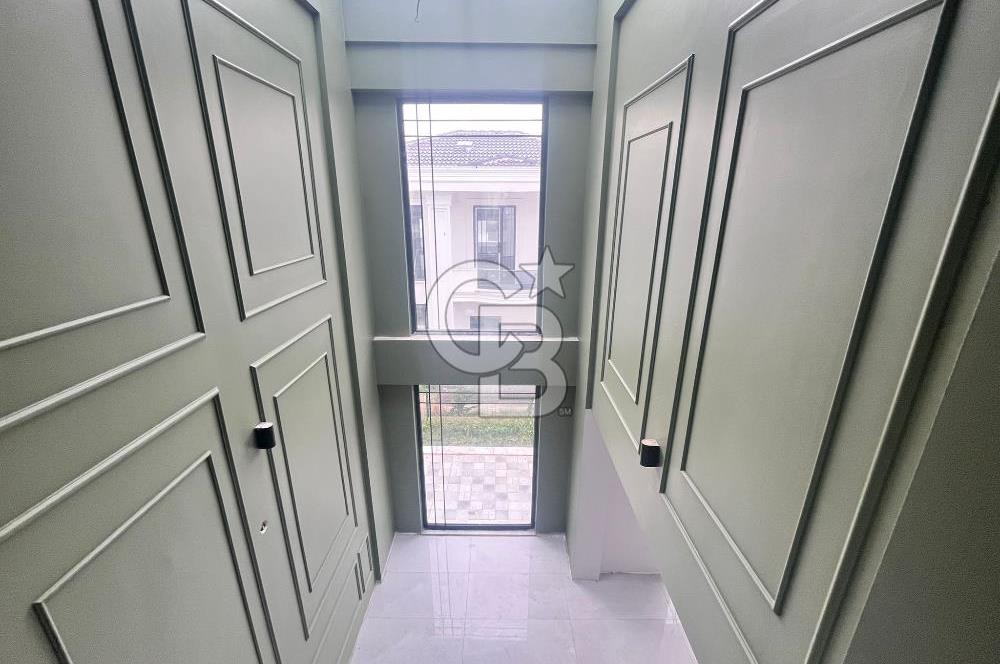 Başiskele Seymen'de Hürriyet cd.Üzerinde Satılık 4+1 Villa