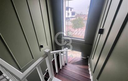 Başiskele Seymen'de Hürriyet cd.Üzerinde Satılık 4+1 Villa