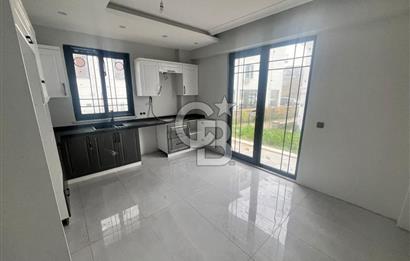 Başiskele Seymen'de Hürriyet cd.Üzerinde Satılık 4+1 Villa