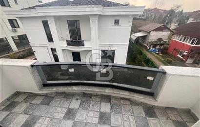 Başiskele Seymen'de Hürriyet cd.Üzerinde Satılık 4+1 Villa