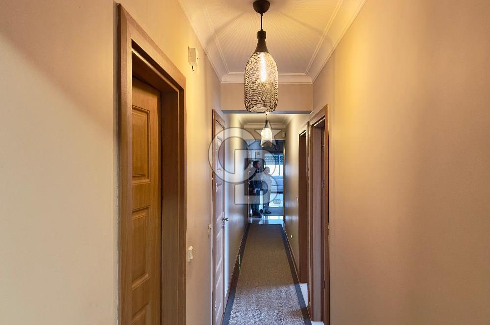 Türk Koleji Yanında Tadilatlı Geniş 130 m2 3+1 Satılık Daire