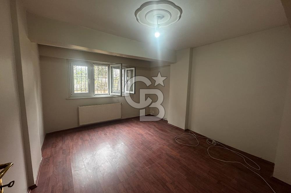 Yeditepe Üniversitesi ne 2 dk yürüme mesafesinde kullanışlı 1+1