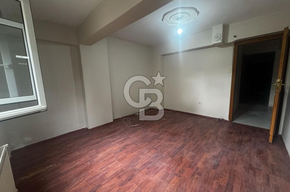 Yeditepe Üniversitesi ne 2 dk yürüme mesafesinde kullanışlı 1+1