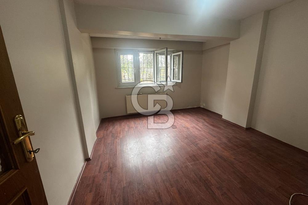 Yeditepe Üniversitesi ne 2 dk yürüme mesafesinde kullanışlı 1+1