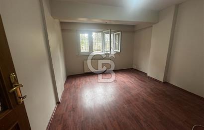 Yeditepe Üniversitesi ne 2 dk yürüme mesafesinde kullanışlı 1+1