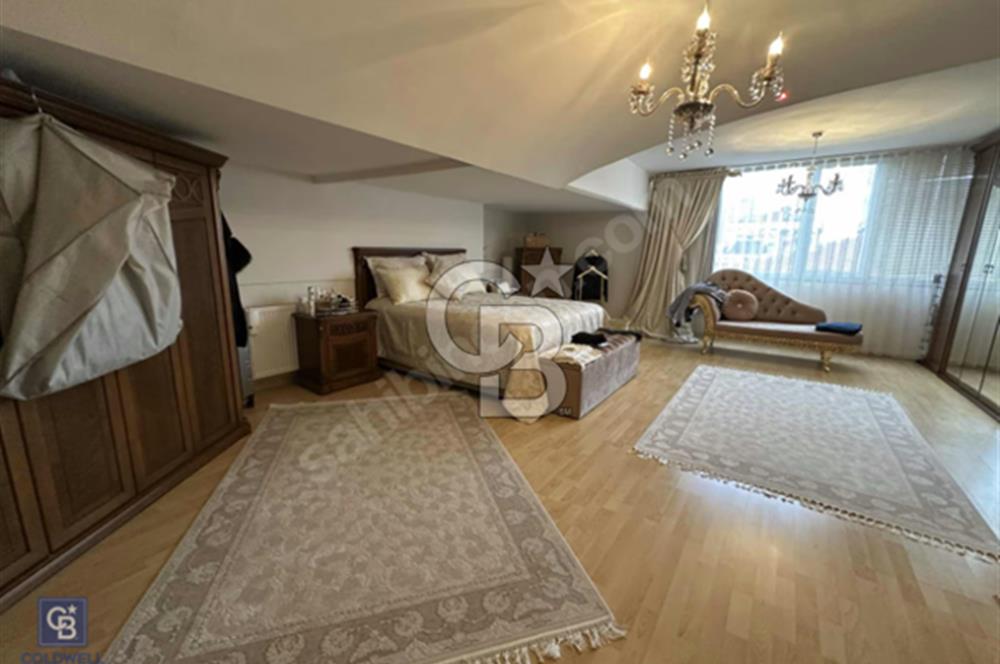 ATAŞEHİR KÜÇÜKBAKKALKÖY'DE EMSALSİZ ÇİFT TAPU DUBLEKS DAİRE