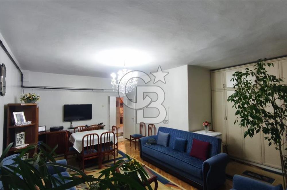 Şenlik Mah.de 2+1 Giriş Kat Metroya Yakın Yatırıma Uygun Daire