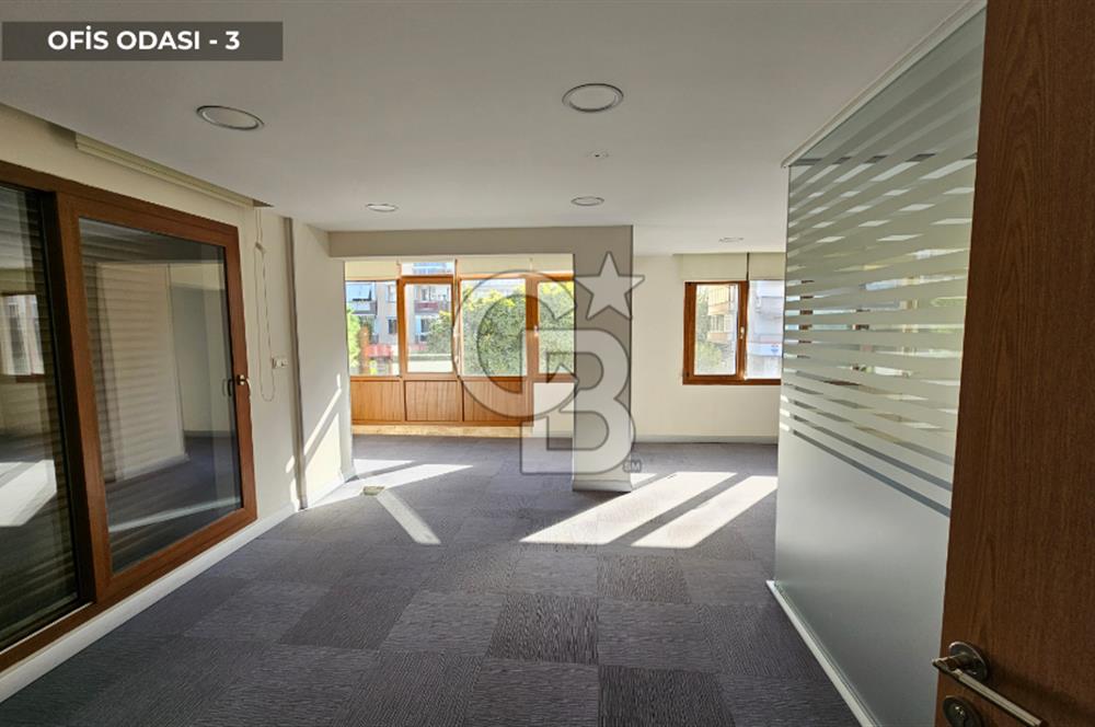 Karşıyaka Girne Bulvarı Üzeri Teraslı Kiralık Ofis