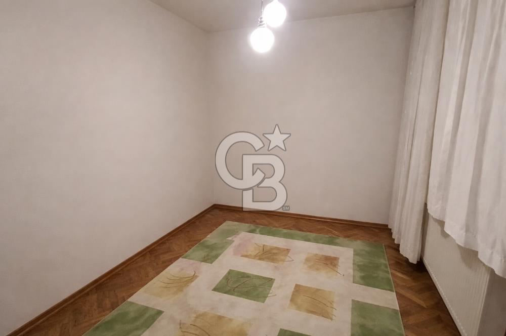 Şenlik Mah.de 2+1 Giriş Kat Metroya Yakın Yatırıma Uygun Daire