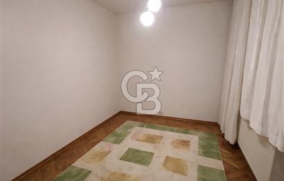 Şenlik Mah.de 2+1 Giriş Kat Metroya Yakın Yatırıma Uygun Daire