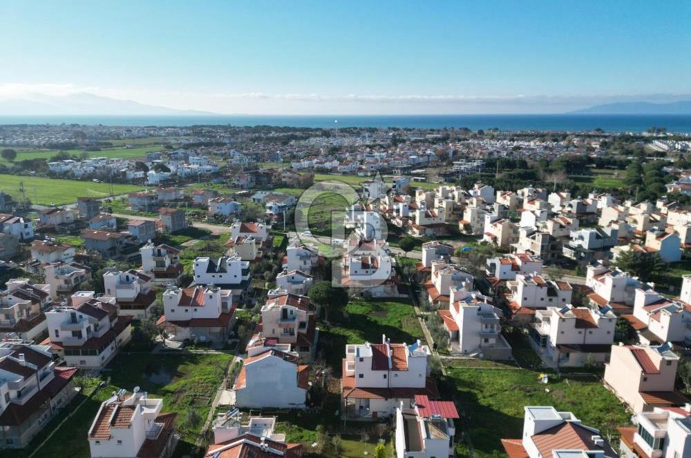 Dikili'nin En Sevilen Sitesinde, Huzur ve Deniz Bir Arada! Satılık Arsa