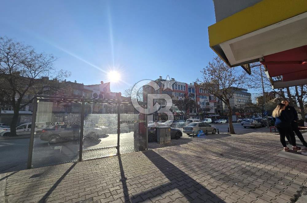 COLDWELL BANKER'DAN ŞEHRİN MERKEZİNDE KİRALIK OFİS