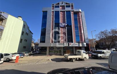 COLDWELL BANKER'DAN ŞEHRİN MERKEZİNDE KİRALIK OFİS