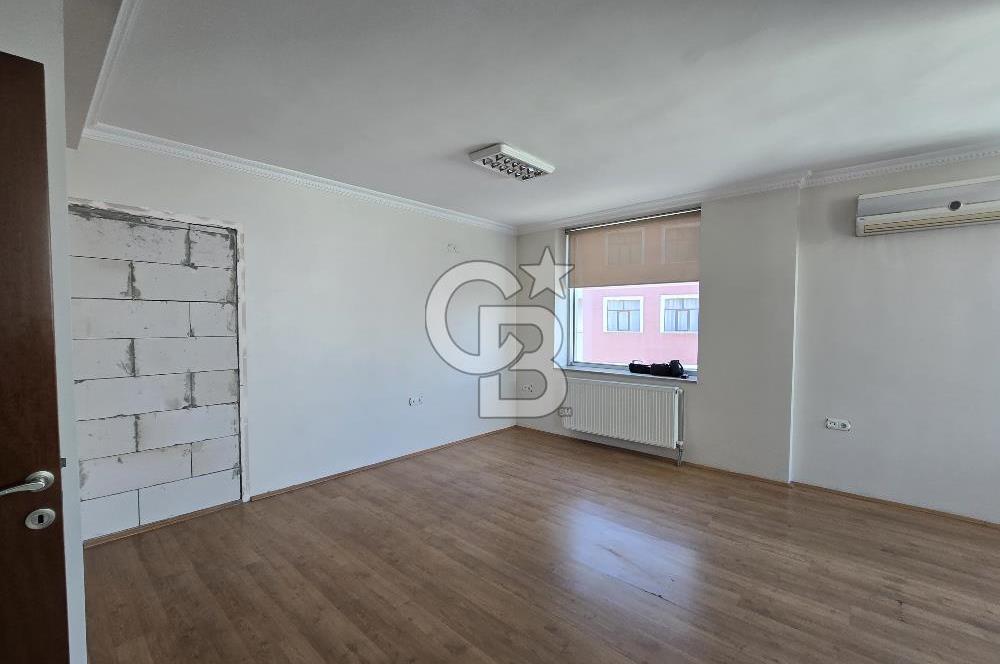 COLDWELL BANKER'DAN ŞEHRİN MERKEZİNDE KİRALIK OFİS