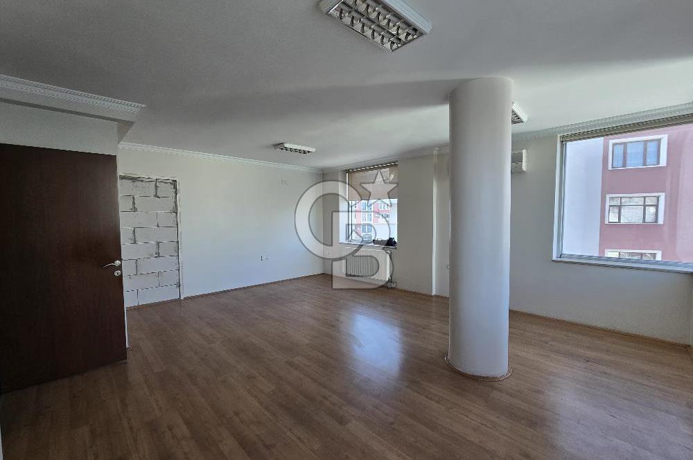 COLDWELL BANKER'DAN ŞEHRİN MERKEZİNDE KİRALIK OFİS