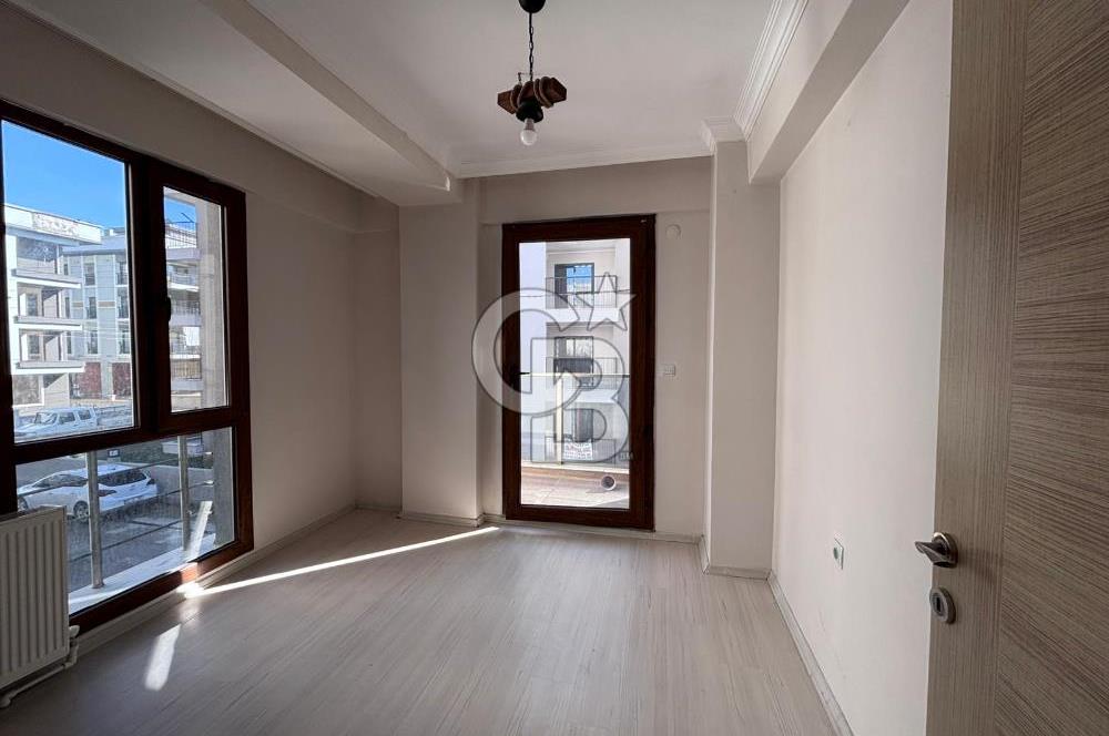 MENEMEN SEYREK ARAKAT 2+1 KİRALIK DAİRE