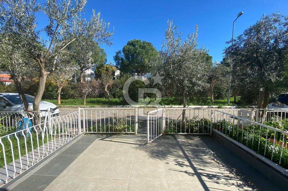 DENİZE YÜRÜME MESAFESİNDE, MERKEZİ KONUMDA DUBLEKS