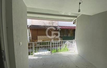 DENİZE YÜRÜME MESAFESİNDE, MERKEZİ KONUMDA DUBLEKS