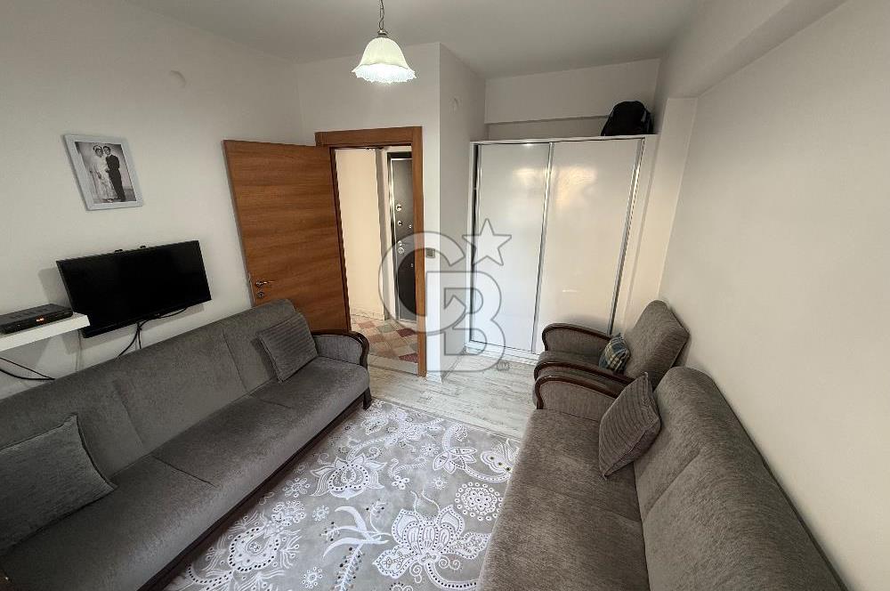 İZMİR KARŞIYAKA ALAYBEY’DE MERKEZİ KONUMDA, KAPALI MUTFAKLI 2+1 DAİRE