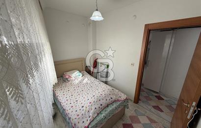 İZMİR KARŞIYAKA ALAYBEY’DE MERKEZİ KONUMDA, KAPALI MUTFAKLI 2+1 DAİRE