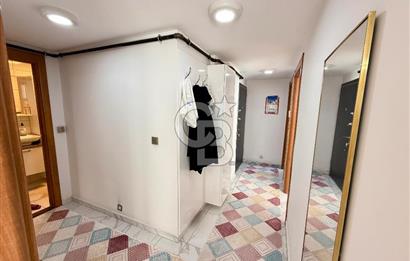 İZMİR KARŞIYAKA ALAYBEY’DE MERKEZİ KONUMDA, KAPALI MUTFAKLI 2+1 DAİRE