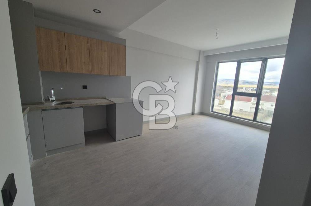 Esenboğa Havalimanı Yakınında Kiralık 1+1 Köşe Daire