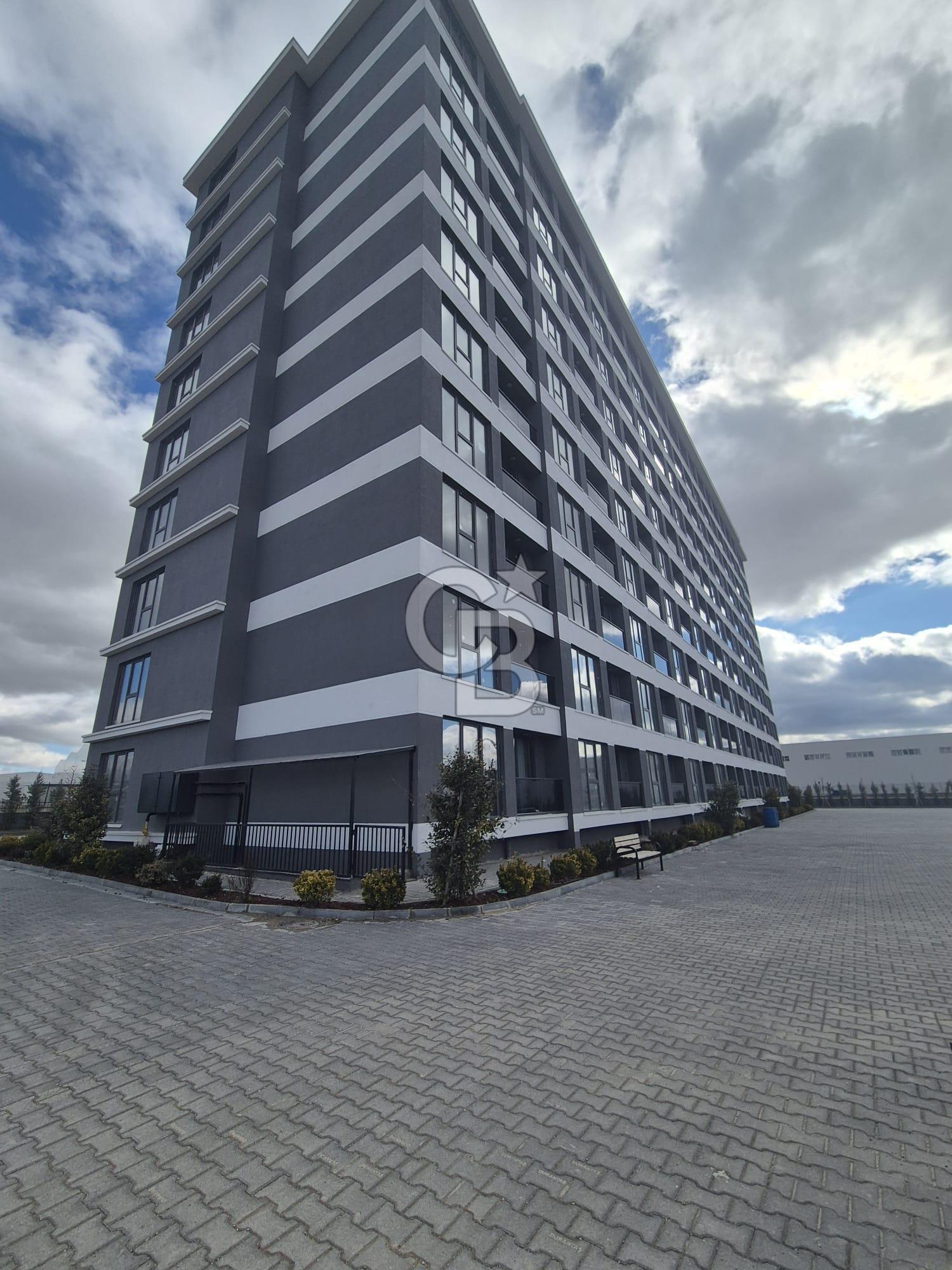 Esenboğa Havalimanı Yakınında Kiralık 1+1 Köşe Daire