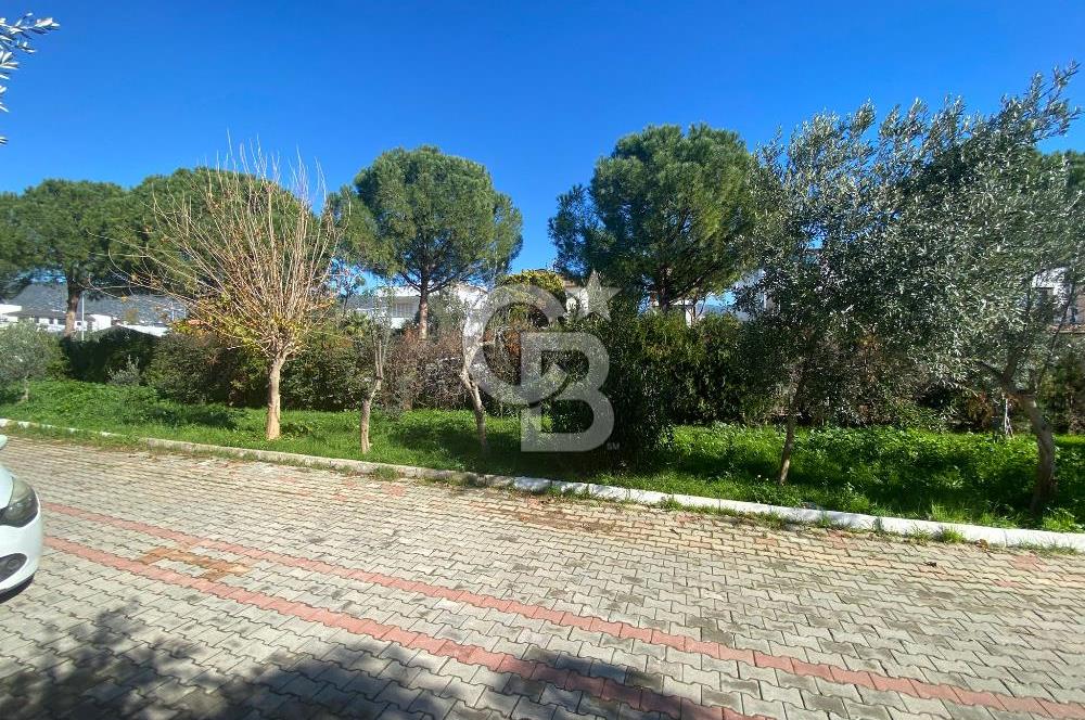 DENİZE YÜRÜME MESAFESİNDE, MERKEZİ KONUMDA DUBLEKS