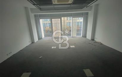 NEF 09 PLAZADA METROYA ÇOK YAKIN KİRALIK OFİS