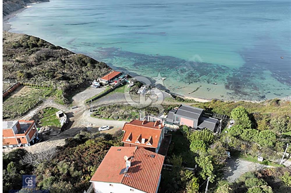 ARNAVUTKÖY KARABURUN MÜSTAKİL 3 KATLI BAHÇELİ EV