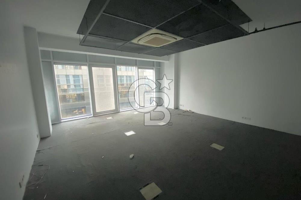 NEF 09 PLAZADA METROYA ÇOK YAKIN KİRALIK OFİS