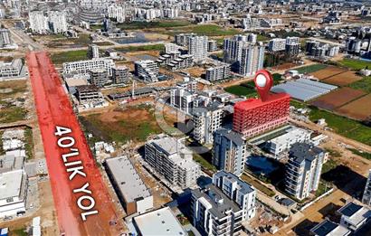 Aksu Altıntaş’ta Saray Evleri’nde 0 Daire Konforunda, Işıltılı Bir Yaşam