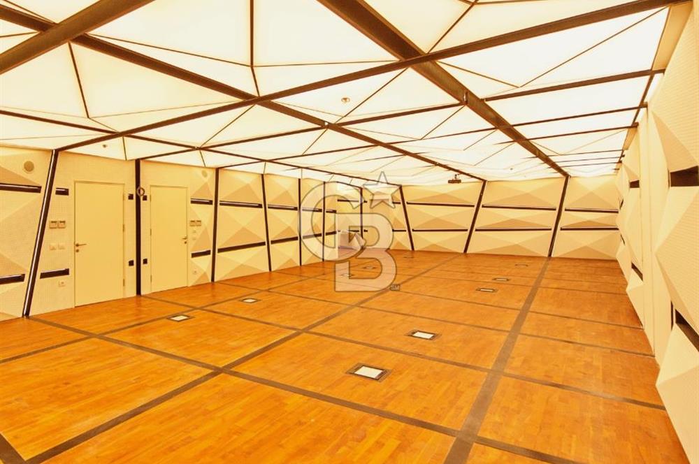 NEF 09 PLAZADA METROYA ÇOK YAKIN KİRALIK OFİS