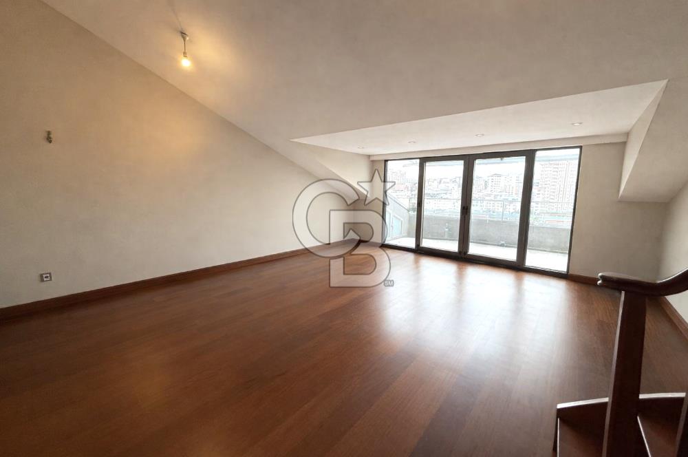 Kadıköy, Yoğurtçu Parkı & Deniz Manzaralı SATILIK Dubleks Daire