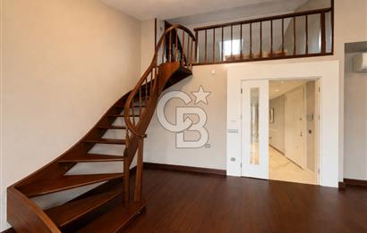 Kadıköy, Yoğurtçu Parkı & Deniz Manzaralı SATILIK Dubleks Daire