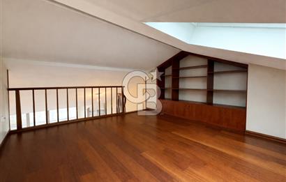 Kadıköy, Yoğurtçu Parkı & Deniz Manzaralı SATILIK Dubleks Daire