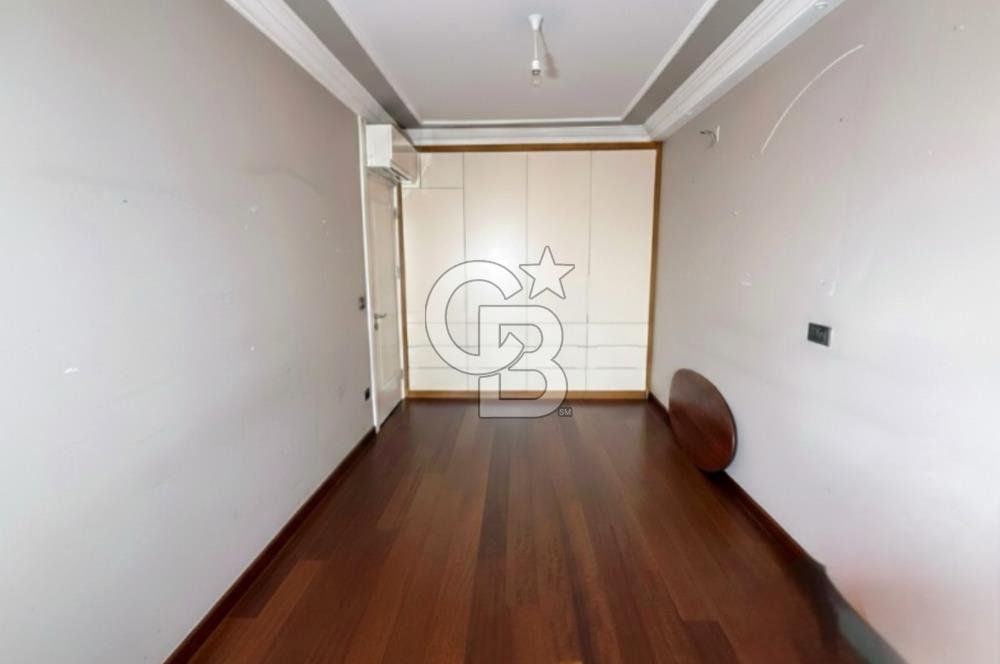 Kadıköy, Yoğurtçu Parkı & Deniz Manzaralı SATILIK Dubleks Daire