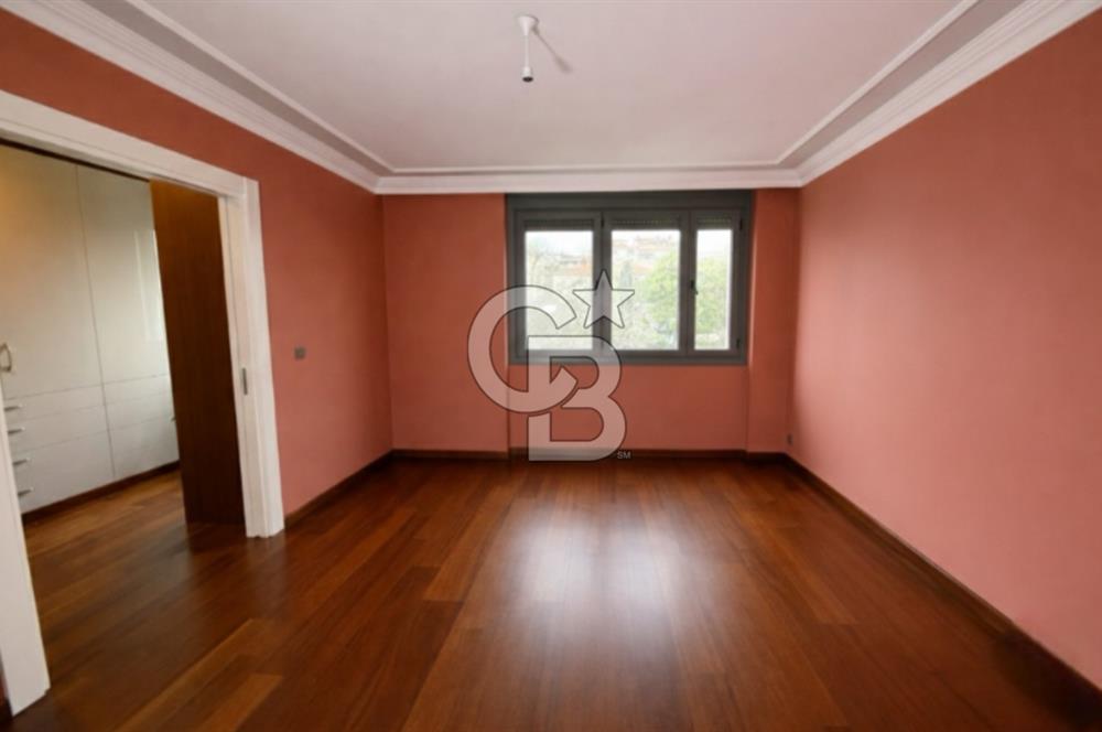 Kadıköy, Yoğurtçu Parkı & Deniz Manzaralı SATILIK Dubleks Daire