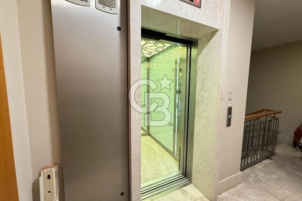 Kadıköy, Yoğurtçu Parkı & Deniz Manzaralı SATILIK Dubleks Daire