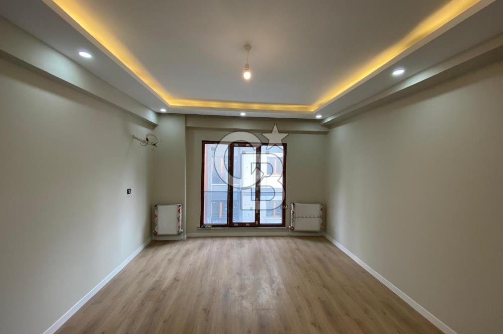 SATILIK SİTE İÇERİSİN'DE 2+1 DAİRE ARNAVUTKÖY METRO'YA YÜRÜME