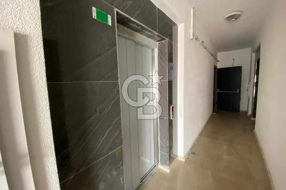 SATILIK SİTE İÇERİSİN'DE 2+1 DAİRE ARNAVUTKÖY METRO'YA YÜRÜME