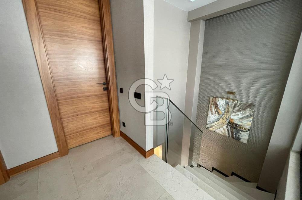 MUSTAFA KEMALDE 200 m2 TERASLI DUBLEKS LÜKS EŞYALI OFİS