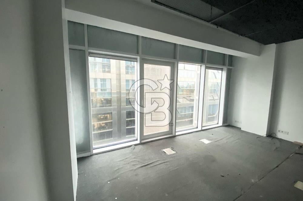 NEF 09 PLAZADA METROYA ÇOK YAKIN KİRALIK OFİS