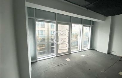 NEF 09 PLAZADA METROYA ÇOK YAKIN KİRALIK OFİS