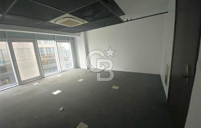 NEF 09 PLAZADA METROYA ÇOK YAKIN KİRALIK OFİS