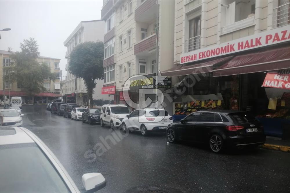 ESENYURT BAĞDAT CADDESİNDE SATILIK YATIRIM FIRSATI DÜKKAN