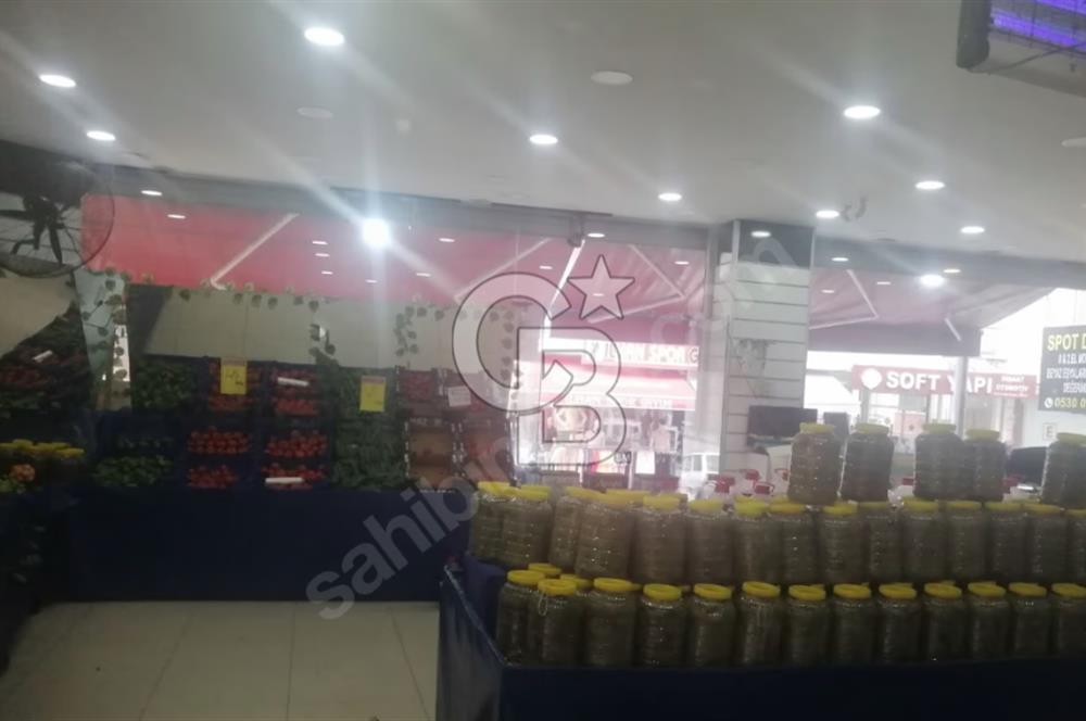 ESENYURT BAĞDAT CADDESİNDE SATILIK YATIRIM FIRSATI DÜKKAN