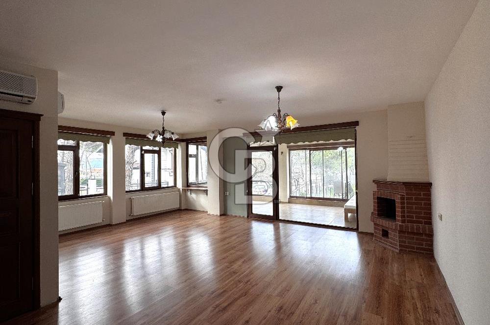 Çanakkale Kepez Sahil’de Boğaz Manzaralı Kiralık Villa